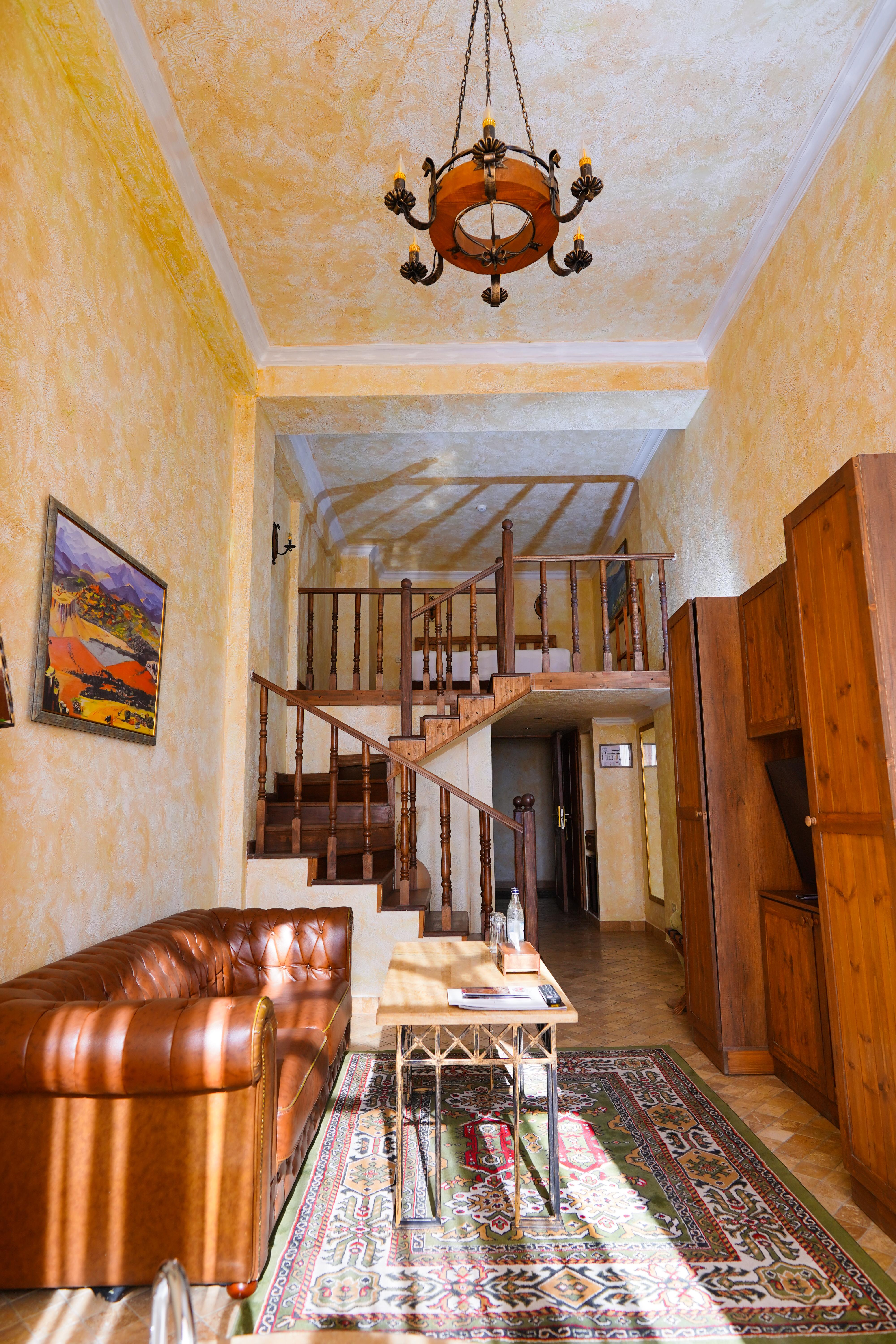 Caucasus Hotel Kasagh Exteriér fotografie Interior of the house