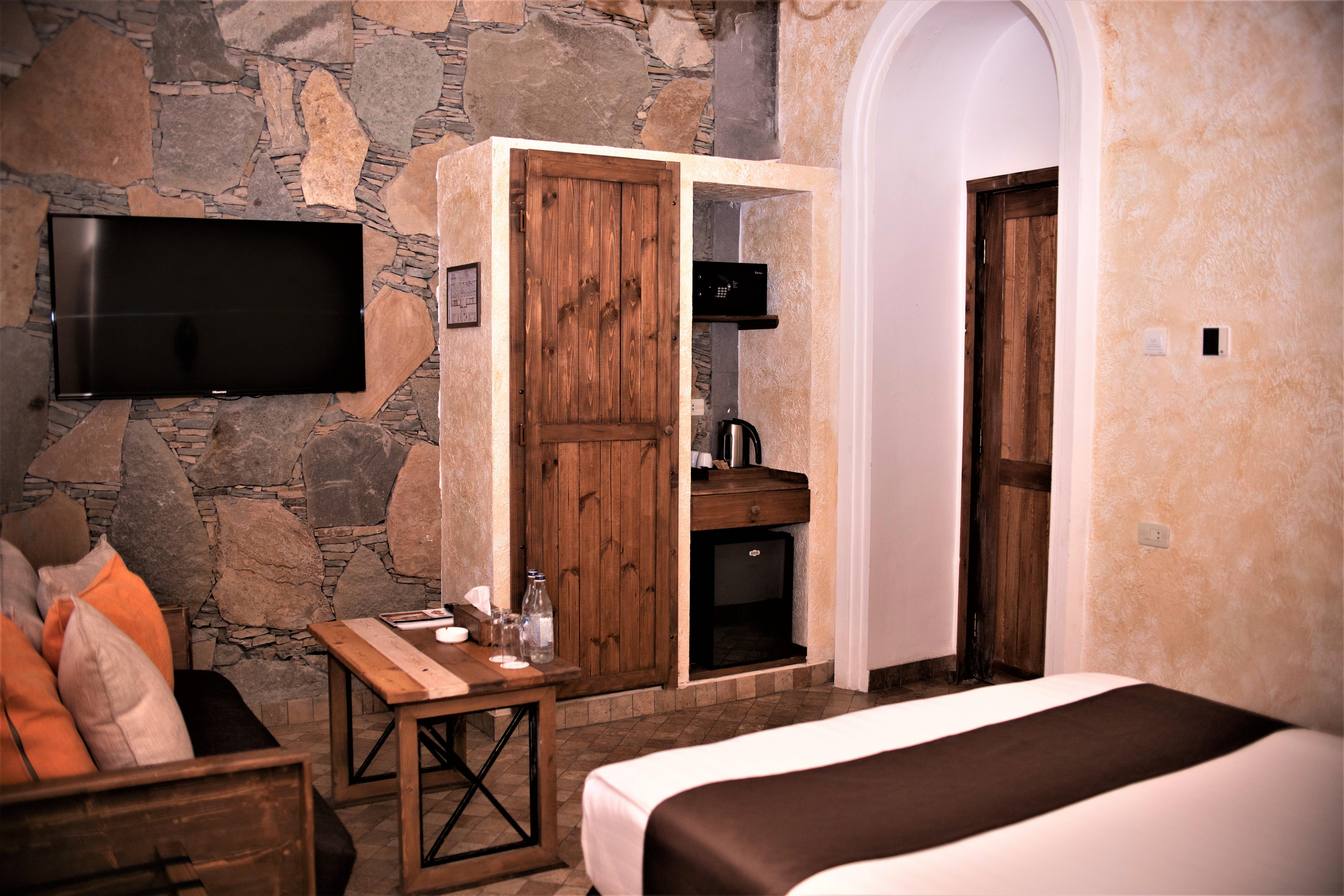 Caucasus Hotel Kasagh Exteriér fotografie A room at the hotel